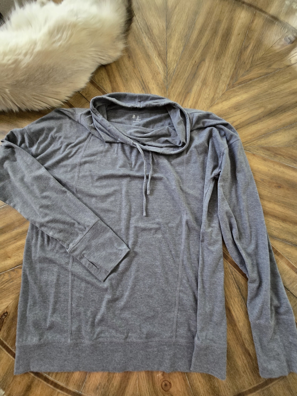 Athleta Mix of Performance Tank Top, Short Sleeve, & Long Sleeve Tops, Size XL - Picture 14 of 16